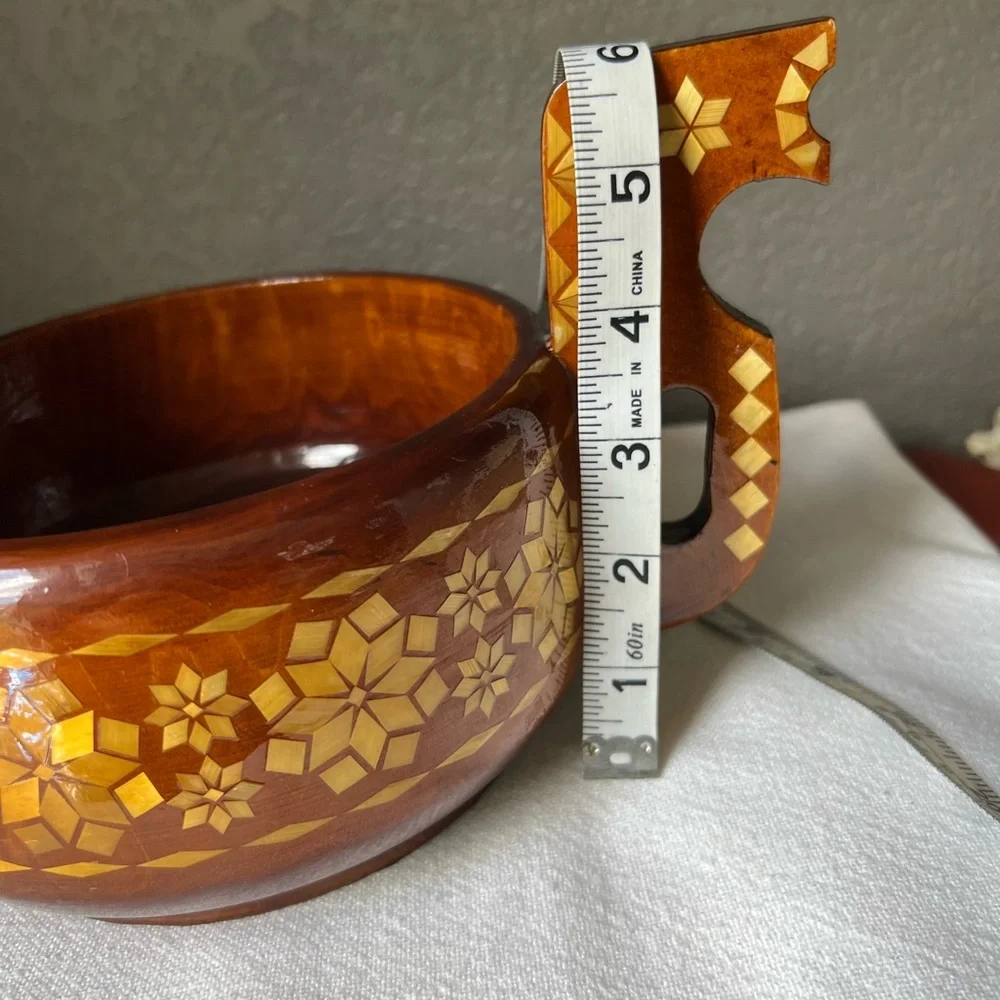 Vintage wooden folk art bowl - Picture 6 of 11